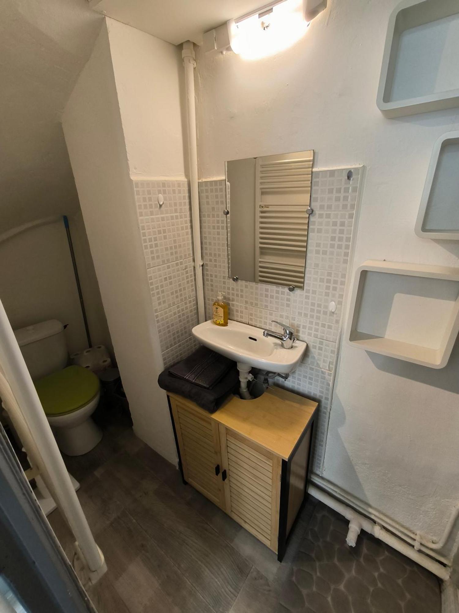 Appartement Chaleureux Dans Le Centre De Beziers Bagian luar foto